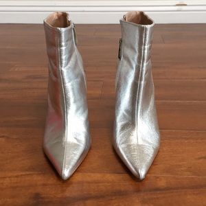 Metalic silver booties